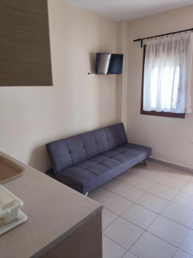 Chrusanthi'S Apartment Неа-Скіоні Екстер'єр фото