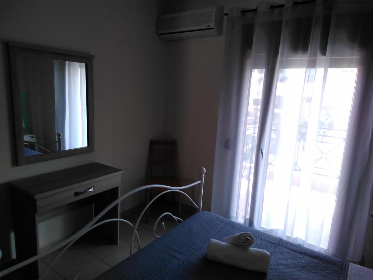 Chrusanthi'S Apartment Неа-Скіоні Екстер'єр фото