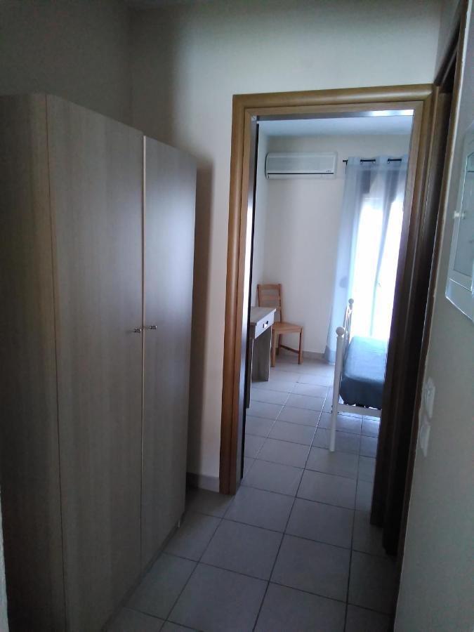 Chrusanthi'S Apartment Неа-Скіоні Екстер'єр фото